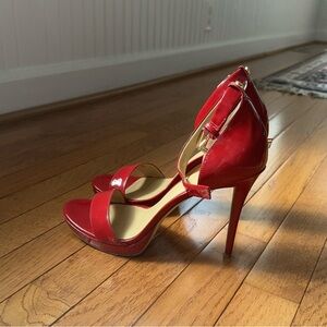 Michael Kors sandals/heels size 9